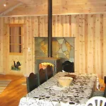 Four-Bedroom Holiday home in Bjelland *