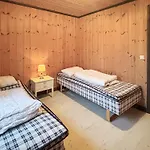 Four-Bedroom Holiday home in Bjelland Vakantiehuis *