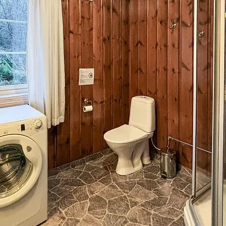 8 Person In Bjelland-by Traum Bjelland